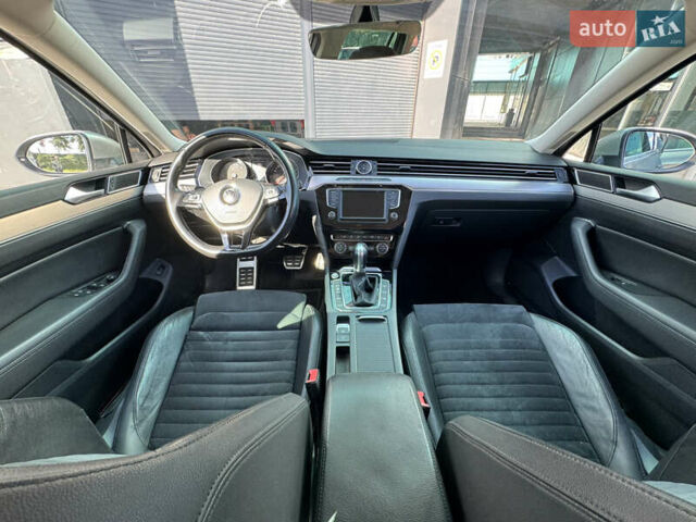 Сірий Фольксваген Пассат, об'ємом двигуна 1.6 л та пробігом 264 тис. км за 15800 $, фото 52 на Automoto.ua