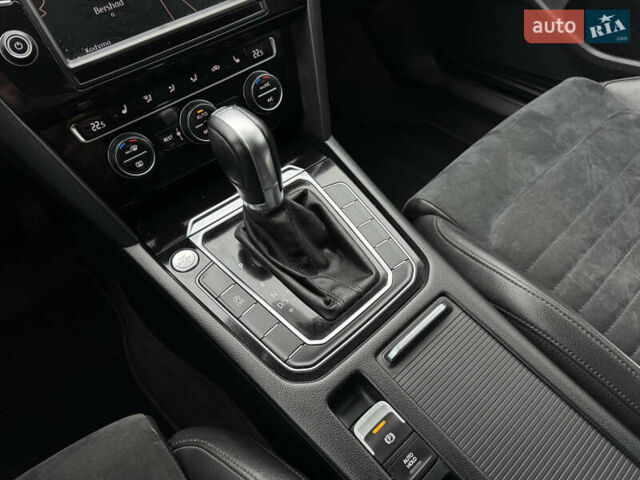 Сірий Фольксваген Пассат, об'ємом двигуна 1.97 л та пробігом 359 тис. км за 14500 $, фото 21 на Automoto.ua