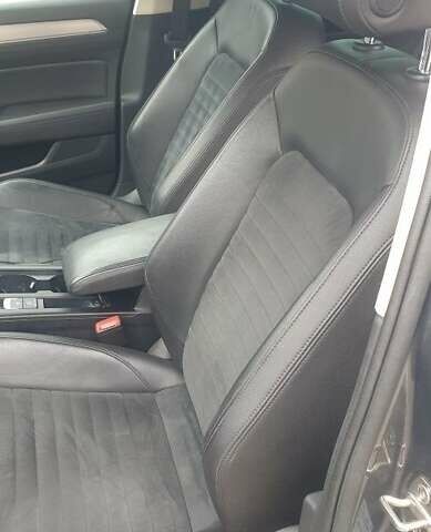 Серый Фольксваген Пассат, объемом двигателя 2 л и пробегом 263 тыс. км за 15500 $, фото 3 на Automoto.ua