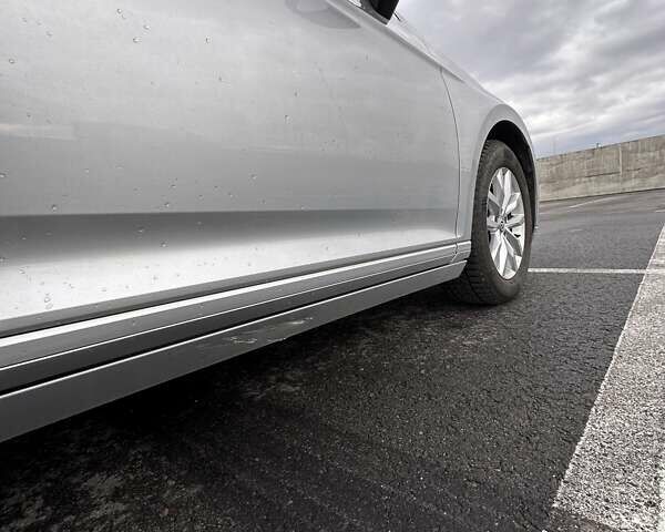 Серый Фольксваген Пассат, объемом двигателя 1.97 л и пробегом 306 тыс. км за 15000 $, фото 13 на Automoto.ua