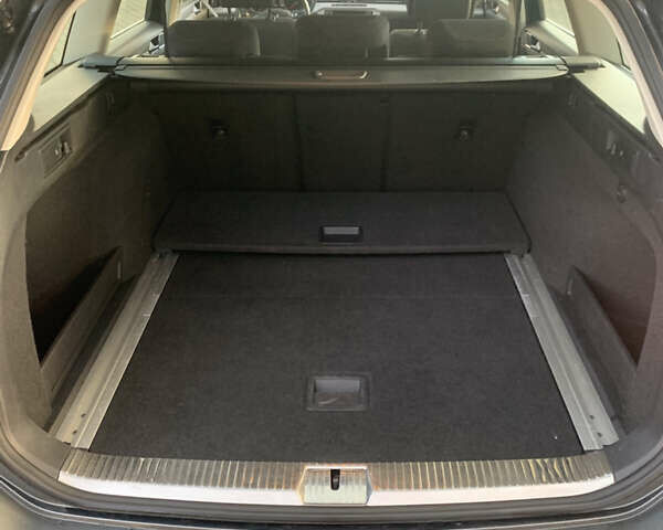 Серый Фольксваген Пассат, объемом двигателя 2 л и пробегом 276 тыс. км за 14200 $, фото 10 на Automoto.ua