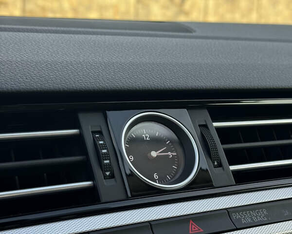 Сірий Фольксваген Пассат, об'ємом двигуна 1.6 л та пробігом 319 тис. км за 12200 $, фото 36 на Automoto.ua