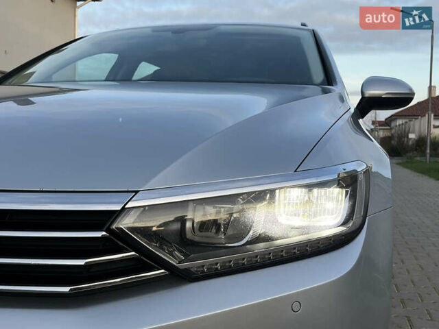 Серый Фольксваген Пассат, объемом двигателя 1.6 л и пробегом 262 тыс. км за 11800 $, фото 12 на Automoto.ua