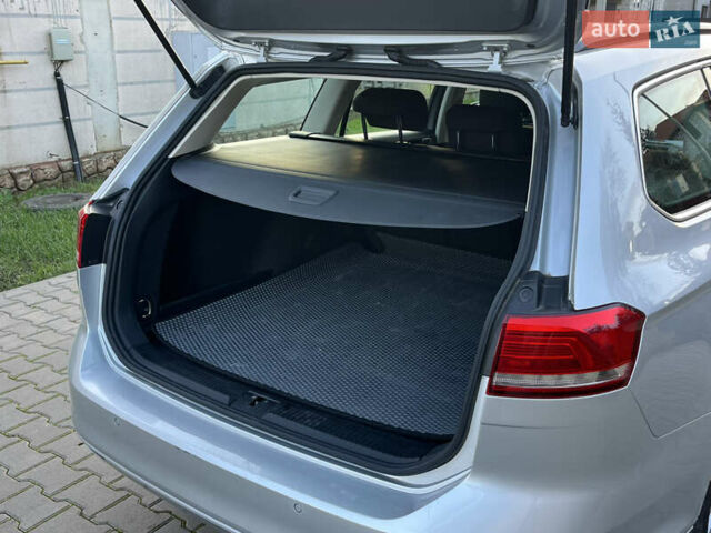 Серый Фольксваген Пассат, объемом двигателя 1.6 л и пробегом 262 тыс. км за 11800 $, фото 38 на Automoto.ua