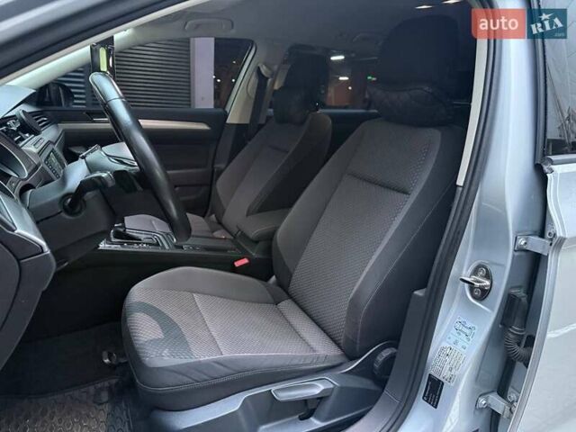 Сірий Фольксваген Пассат, об'ємом двигуна 1.97 л та пробігом 250 тис. км за 15490 $, фото 6 на Automoto.ua