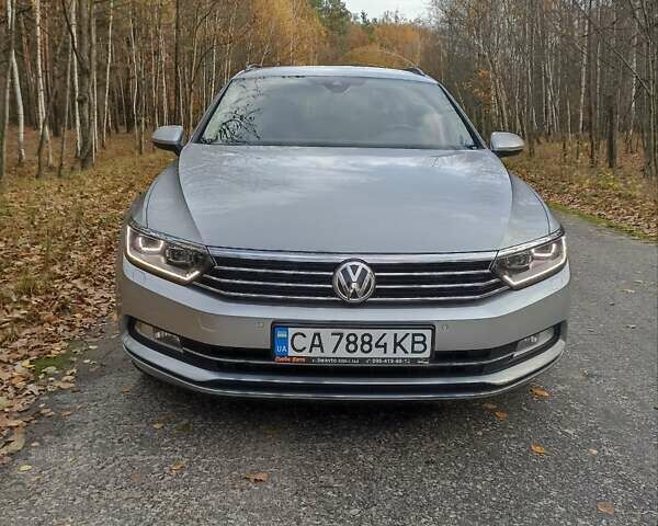 Фольксваген Пассат 2016 в Радомышле на Automoto.ua Серый Фольксваген Пассат, объемом двигателя 1.97 л и пробегом 286 тыс. км за 14500 $, фото 6 на Automoto.ua