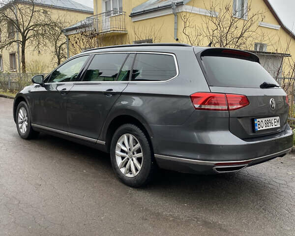 Серый Фольксваген Пассат, объемом двигателя 1.97 л и пробегом 275 тыс. км за 15800 $, фото 6 на Automoto.ua