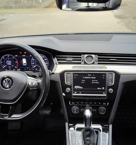 Фольксваген Пассат 2016 в Коломые на Automoto.ua Серый Фольксваген Пассат, объемом двигателя 1.97 л и пробегом 330 тыс. км за 14950 $, фото 53 на Automoto.ua