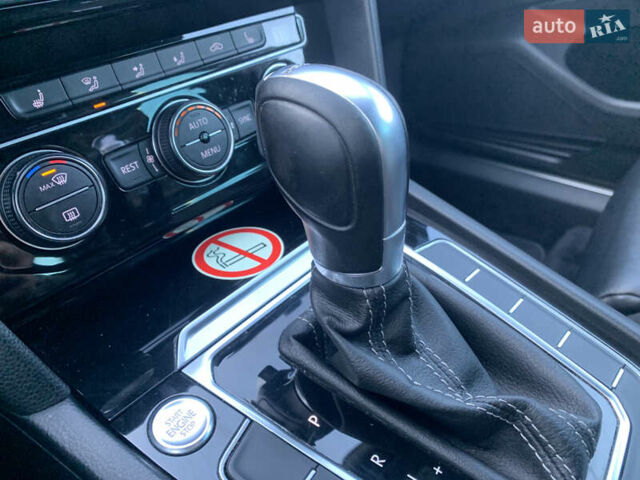 Сірий Фольксваген Пассат, об'ємом двигуна 2 л та пробігом 290 тис. км за 19700 $, фото 70 на Automoto.ua