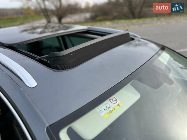 Серый Фольксваген Пассат, объемом двигателя 1.6 л и пробегом 265 тыс. км за 13200 $, фото 76 на Automoto.ua