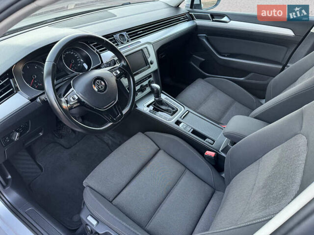 Серый Фольксваген Пассат, объемом двигателя 2 л и пробегом 267 тыс. км за 13950 $, фото 103 на Automoto.ua