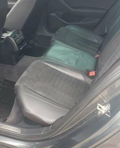 Серый Фольксваген Пассат, объемом двигателя 2 л и пробегом 263 тыс. км за 15500 $, фото 2 на Automoto.ua