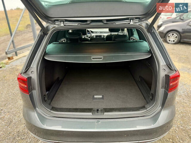 Сірий Фольксваген Пассат, об'ємом двигуна 2 л та пробігом 290 тис. км за 18850 $, фото 19 на Automoto.ua