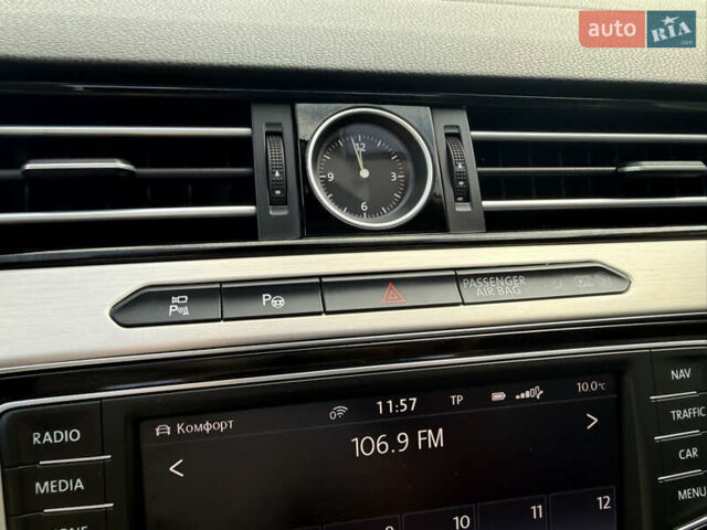 Сірий Фольксваген Пассат, об'ємом двигуна 1.97 л та пробігом 235 тис. км за 18200 $, фото 24 на Automoto.ua