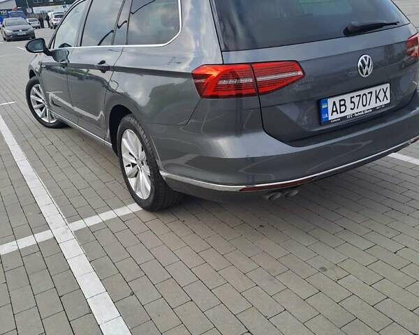 Серый Фольксваген Пассат, объемом двигателя 1.97 л и пробегом 250 тыс. км за 19000 $, фото 5 на Automoto.ua