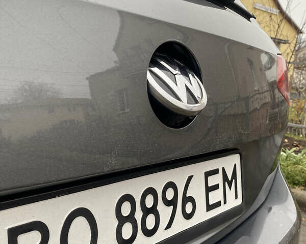 Серый Фольксваген Пассат, объемом двигателя 1.97 л и пробегом 275 тыс. км за 15800 $, фото 7 на Automoto.ua