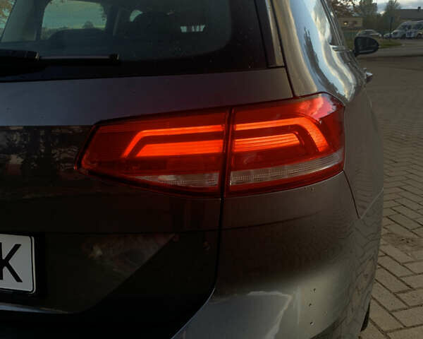 Серый Фольксваген Пассат, объемом двигателя 2 л и пробегом 276 тыс. км за 14200 $, фото 3 на Automoto.ua