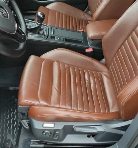 Сірий Фольксваген Пассат, об'ємом двигуна 2 л та пробігом 230 тис. км за 14900 $, фото 8 на Automoto.ua