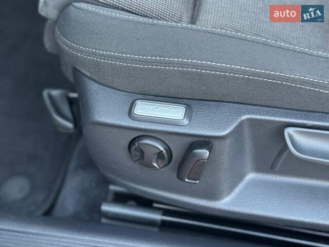 Серый Фольксваген Пассат, объемом двигателя 2 л и пробегом 267 тыс. км за 13950 $, фото 101 на Automoto.ua