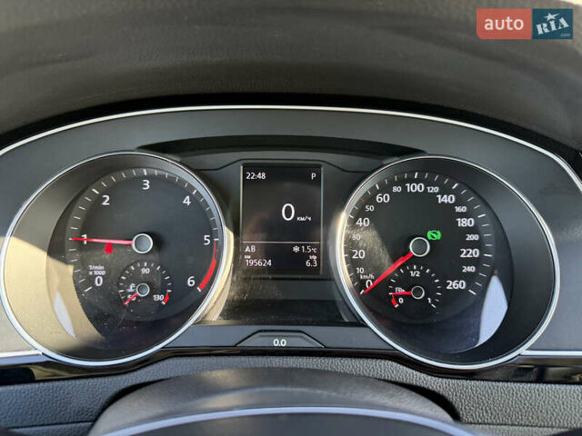 Серый Фольксваген Пассат, объемом двигателя 2 л и пробегом 195 тыс. км за 16999 $, фото 58 на Automoto.ua