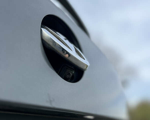 Серый Фольксваген Пассат, объемом двигателя 1.6 л и пробегом 265 тыс. км за 13200 $, фото 29 на Automoto.ua