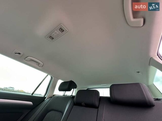 Серый Фольксваген Пассат, объемом двигателя 1.97 л и пробегом 306 тыс. км за 15000 $, фото 32 на Automoto.ua