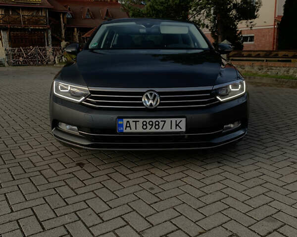 Серый Фольксваген Пассат, объемом двигателя 2 л и пробегом 276 тыс. км за 14200 $, фото 1 на Automoto.ua