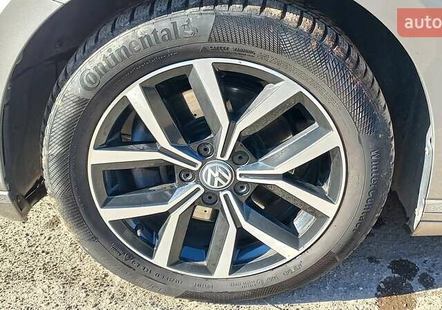 Серый Фольксваген Пассат, объемом двигателя 1.97 л и пробегом 277 тыс. км за 16900 $, фото 15 на Automoto.ua