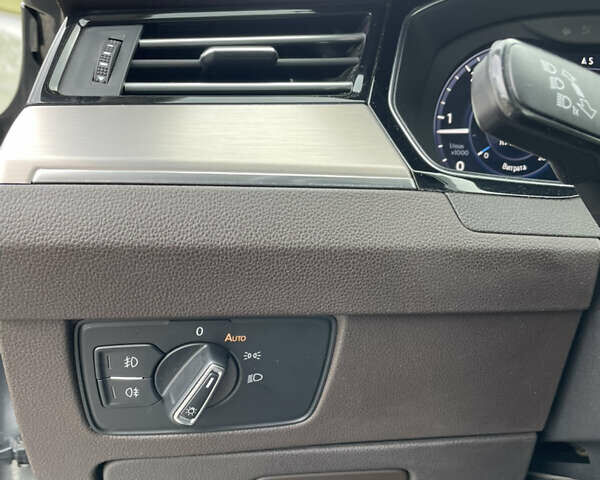 Серый Фольксваген Пассат, объемом двигателя 1.97 л и пробегом 233 тыс. км за 21999 $, фото 17 на Automoto.ua