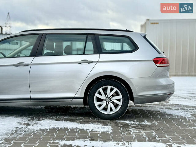Серый Фольксваген Пассат, объемом двигателя 2 л и пробегом 181 тыс. км за 13499 $, фото 20 на Automoto.ua