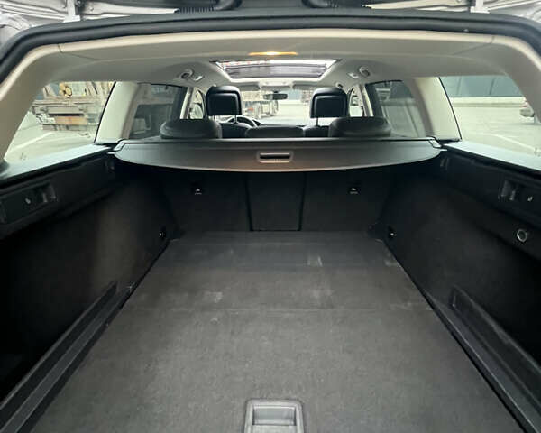 Сірий Фольксваген Пассат, об'ємом двигуна 1.6 л та пробігом 260 тис. км за 13999 $, фото 50 на Automoto.ua