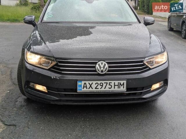 Серый Фольксваген Пассат, объемом двигателя 1.6 л и пробегом 290 тыс. км за 11499 $, фото 2 на Automoto.ua