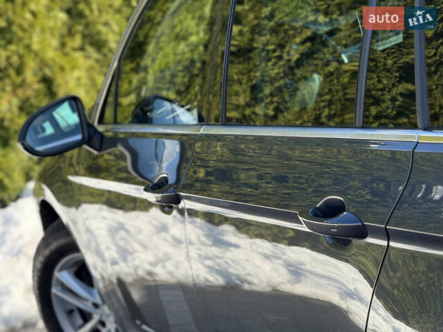 Серый Фольксваген Пассат, объемом двигателя 2 л и пробегом 195 тыс. км за 16999 $, фото 71 на Automoto.ua