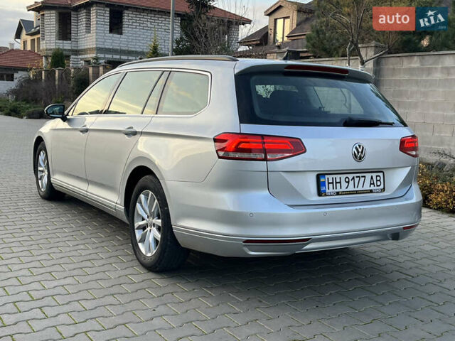 Серый Фольксваген Пассат, объемом двигателя 1.6 л и пробегом 262 тыс. км за 11800 $, фото 14 на Automoto.ua