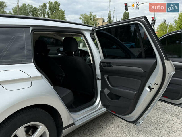 Сірий Фольксваген Пассат, об'ємом двигуна 2 л та пробігом 240 тис. км за 15200 $, фото 15 на Automoto.ua