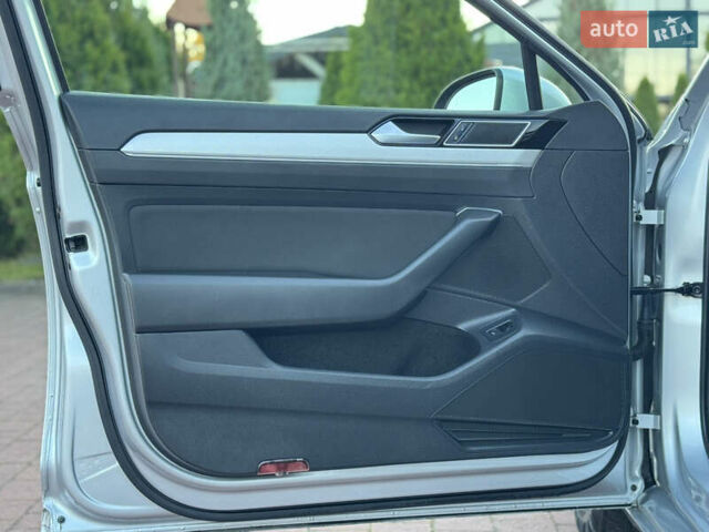 Серый Фольксваген Пассат, объемом двигателя 2 л и пробегом 267 тыс. км за 13950 $, фото 98 на Automoto.ua