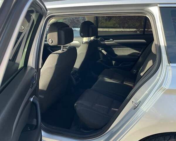 Серый Фольксваген Пассат, объемом двигателя 1.97 л и пробегом 212 тыс. км за 14499 $, фото 23 на Automoto.ua