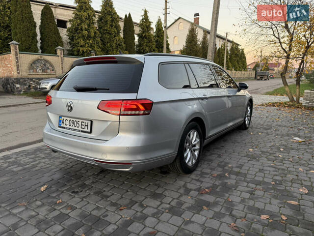 Серый Фольксваген Пассат, объемом двигателя 1.6 л и пробегом 237 тыс. км за 12800 $, фото 10 на Automoto.ua
