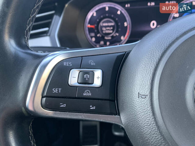 Сірий Фольксваген Пассат, об'ємом двигуна 2 л та пробігом 290 тис. км за 19700 $, фото 56 на Automoto.ua