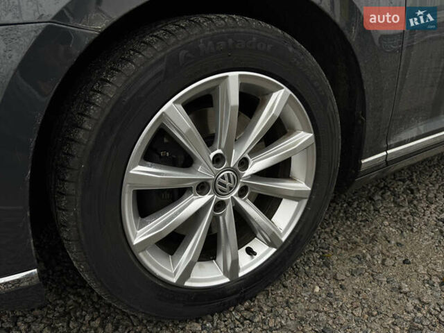 Сірий Фольксваген Пассат, об'ємом двигуна 1.97 л та пробігом 359 тис. км за 14500 $, фото 29 на Automoto.ua