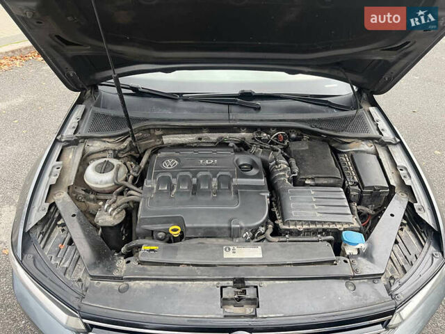 Сірий Фольксваген Пассат, об'ємом двигуна 1.97 л та пробігом 243 тис. км за 14900 $, фото 24 на Automoto.ua