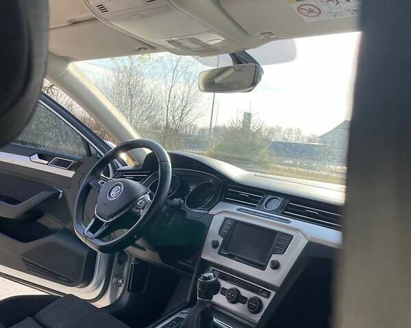 Серый Фольксваген Пассат, объемом двигателя 1.97 л и пробегом 212 тыс. км за 14499 $, фото 16 на Automoto.ua