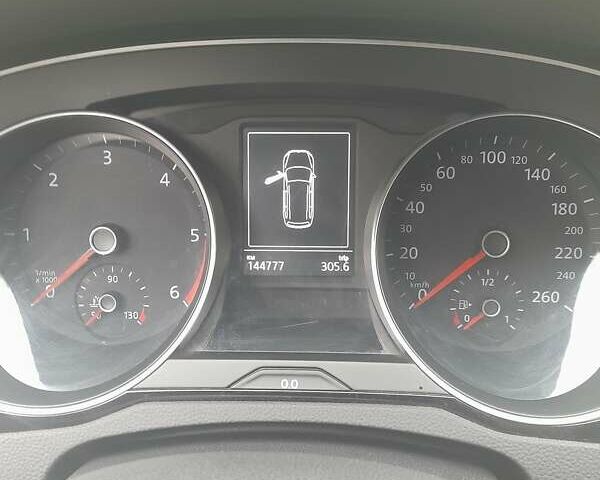 Серый Фольксваген Пассат, объемом двигателя 2 л и пробегом 145 тыс. км за 16600 $, фото 4 на Automoto.ua