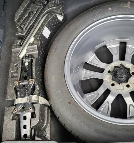 Фольксваген Пассат 2016 в Коломые на Automoto.ua Серый Фольксваген Пассат, объемом двигателя 1.97 л и пробегом 330 тыс. км за 14950 $, фото 40 на Automoto.ua