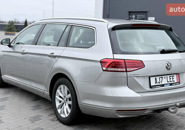 Серый Фольксваген Пассат, объемом двигателя 1.97 л и пробегом 299 тыс. км за 12850 $, фото 6 на Automoto.ua