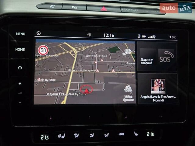 Серый Фольксваген Пассат, объемом двигателя 1.97 л и пробегом 198 тыс. км за 25000 $, фото 44 на Automoto.ua