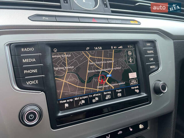 Сірий Фольксваген Пассат, об'ємом двигуна 1.97 л та пробігом 243 тис. км за 14900 $, фото 13 на Automoto.ua