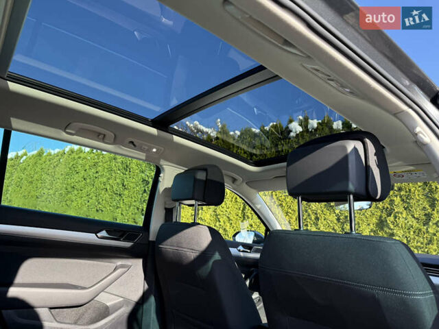 Серый Фольксваген Пассат, объемом двигателя 2 л и пробегом 195 тыс. км за 16999 $, фото 40 на Automoto.ua