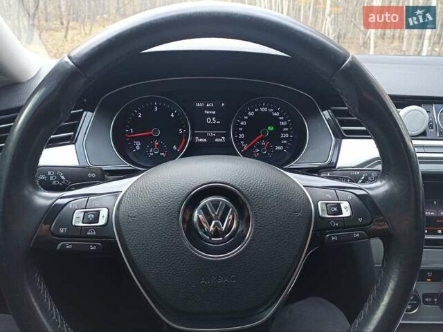 Фольксваген Пассат 2016 в Радомышле на Automoto.ua Серый Фольксваген Пассат, объемом двигателя 1.97 л и пробегом 286 тыс. км за 14500 $, фото 1 на Automoto.ua