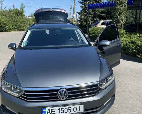 Сірий Фольксваген Пассат, об'ємом двигуна 1.97 л та пробігом 250 тис. км за 14500 $, фото 2 на Automoto.ua